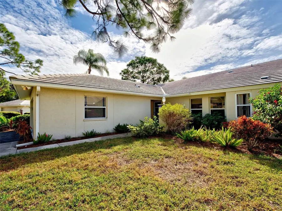166 Southampton Place S #348, Venice, FL 34293 - Image #3
