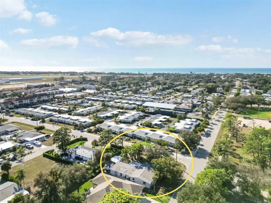 300 Field Avenue E, Venice, FL 34285 - #2