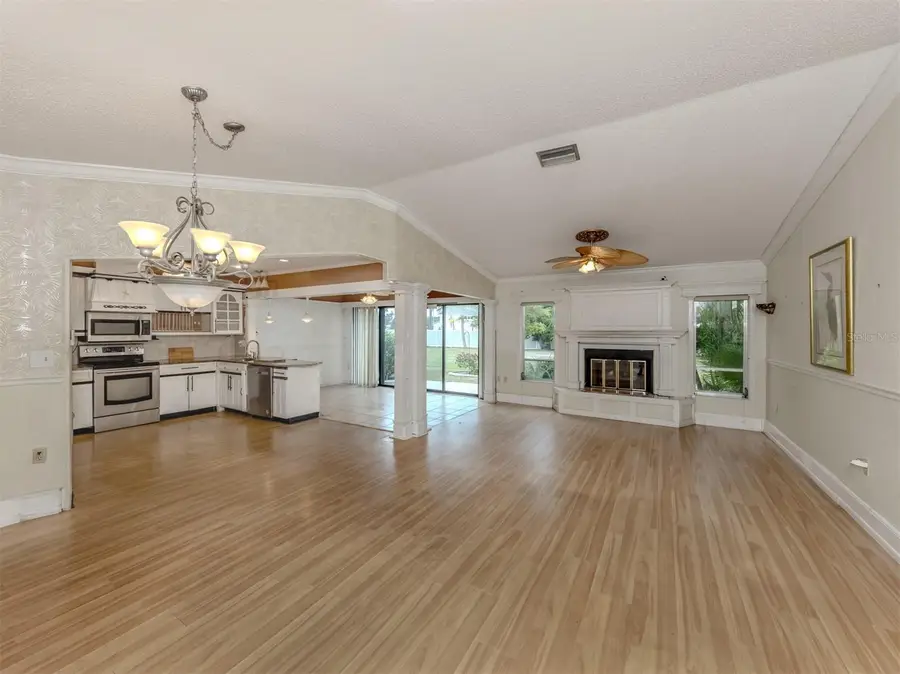 647 Foxwood Boulevard, Englewood, FL 34223 - Image #3