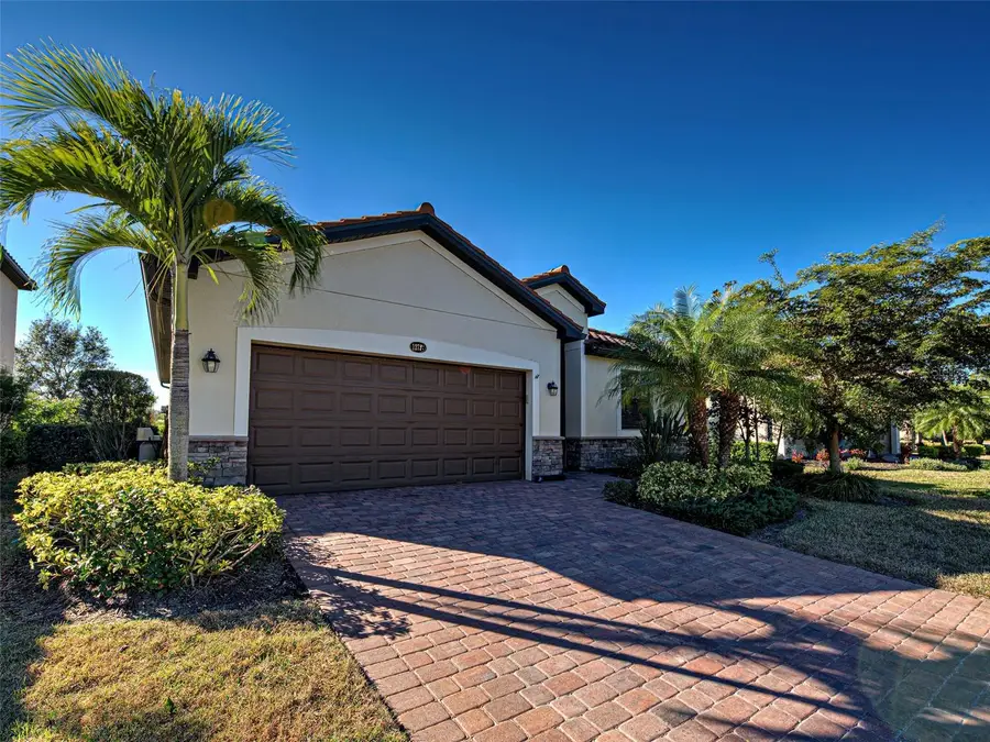 12781 Cinqueterre Drive, Venice, FL 34293 - Image #3