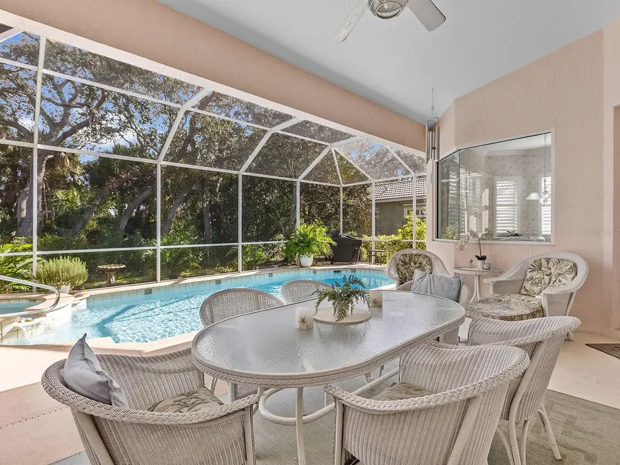4374 Via Del Villetti Drive, Venice, FL 34293 - Image #2