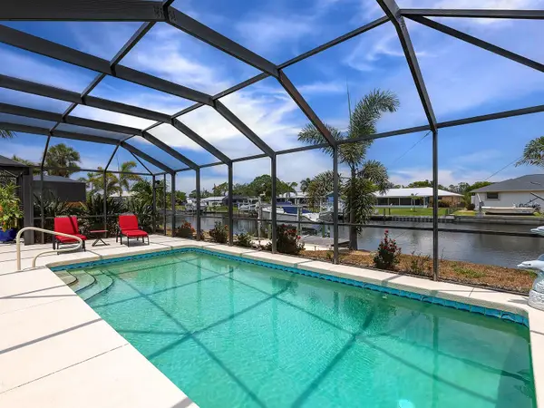 18302 Burkholder Circle, PORT CHARLOTTE, FL 33948