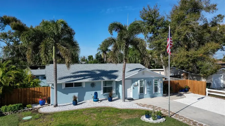 133 Altair Road, Venice, FL 34293 - Image #2