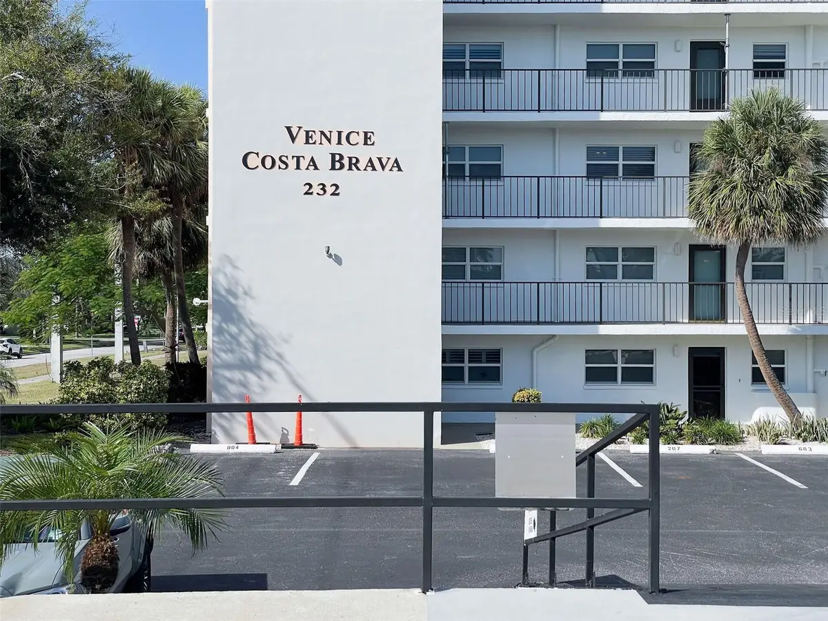 232 Saint Augustine Avenue #105, Venice, FL 34285 - Image #1