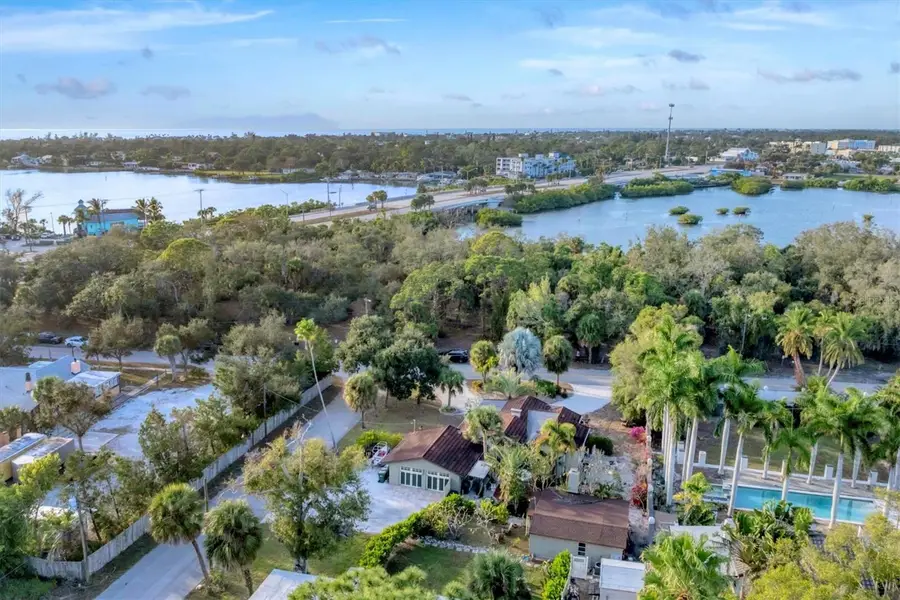 202 Pocono Trail E, Nokomis, FL 34275 - Image #3