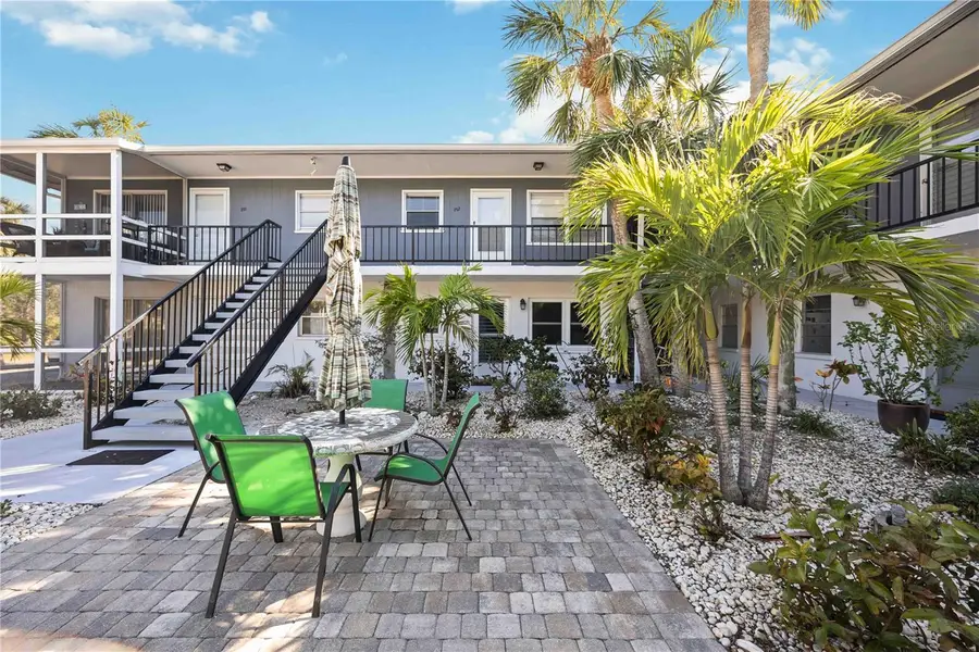 236 Harbor Drive S #202, Venice, FL 34285 - Image #3