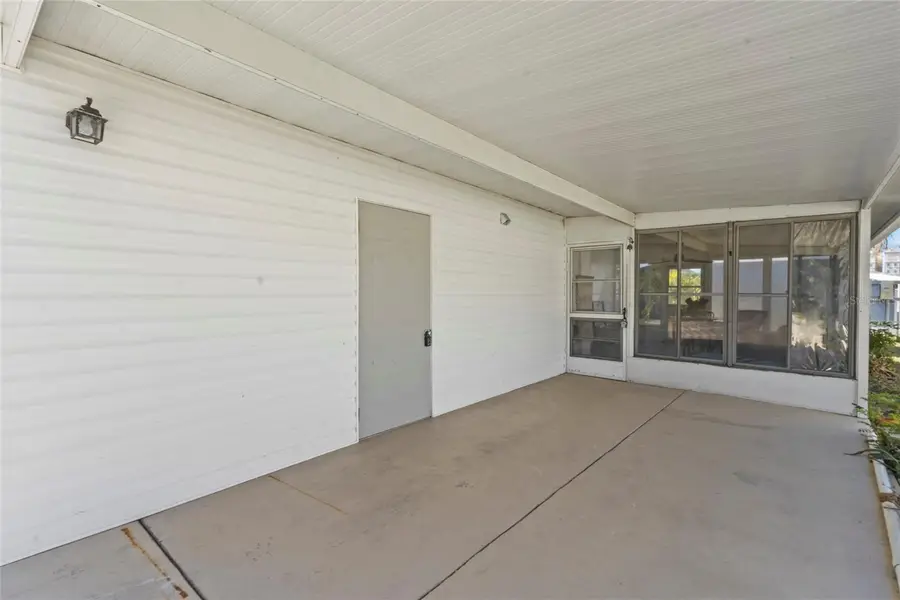 426 Hatchett Creek Road, Venice, FL 34285 - Image #3