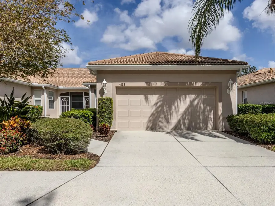 4123 Cascade Falls Drive, Sarasota, FL 34243 - Image #2