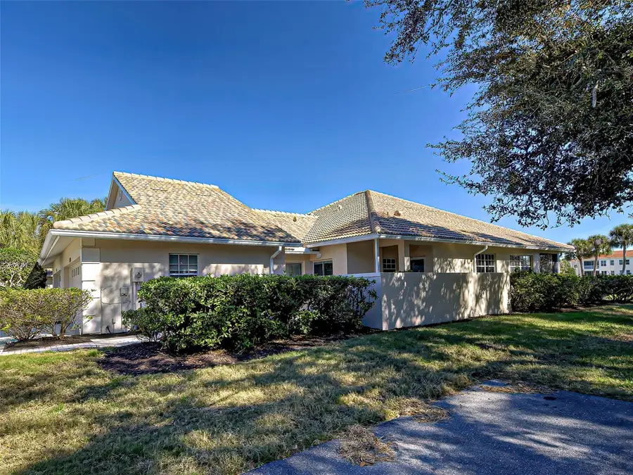 1275 Berkshire Circle, Venice, FL 34292 - Image #3