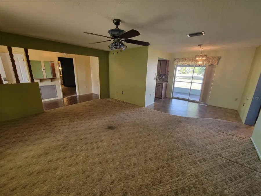 554 Lakemont Avenue Nw, Port Charlotte, FL 33952 - Image #3