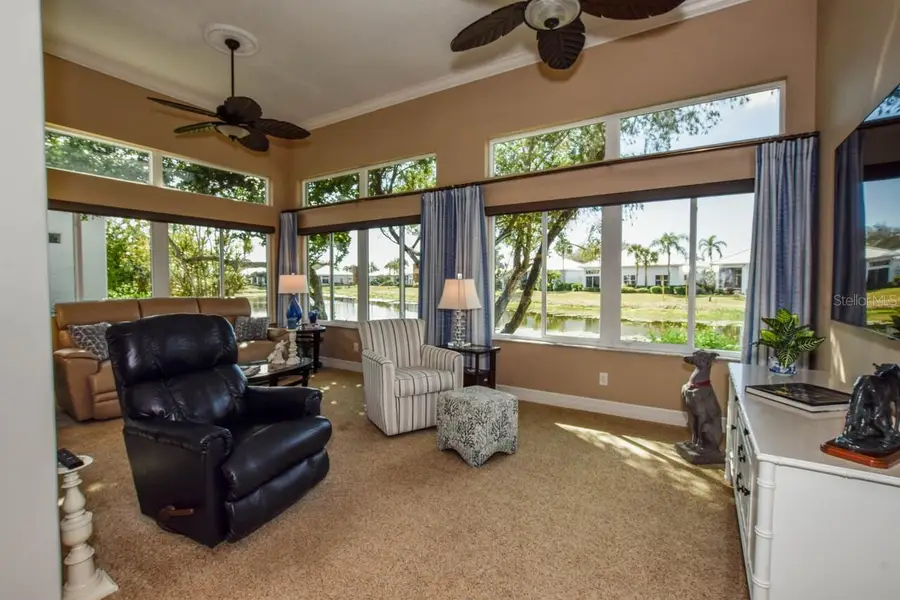 657 Crossfield Circle #6, Venice, FL 34293 - Image #2