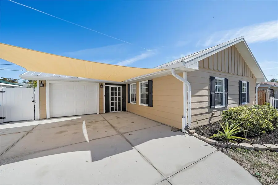 1056 Hope Street, Venice, FL 34285 - Image #2