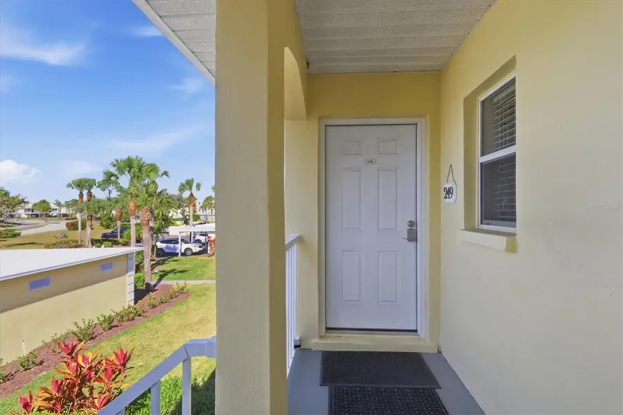 414 Cerromar Circle S #249, Venice, FL 34293 - Image #3
