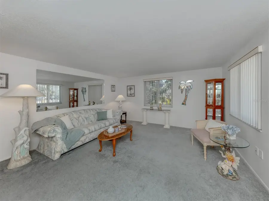 325 Palmetto Road W, Nokomis, FL 34275 - Image #3