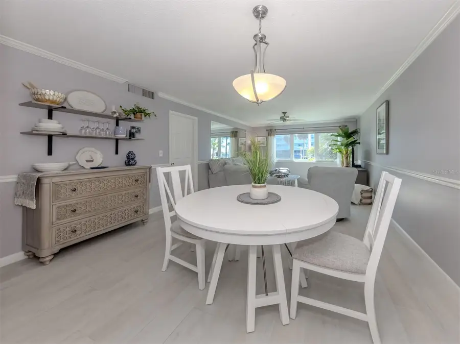 500 The Esplanade N #102, Venice, FL 34285 - #3