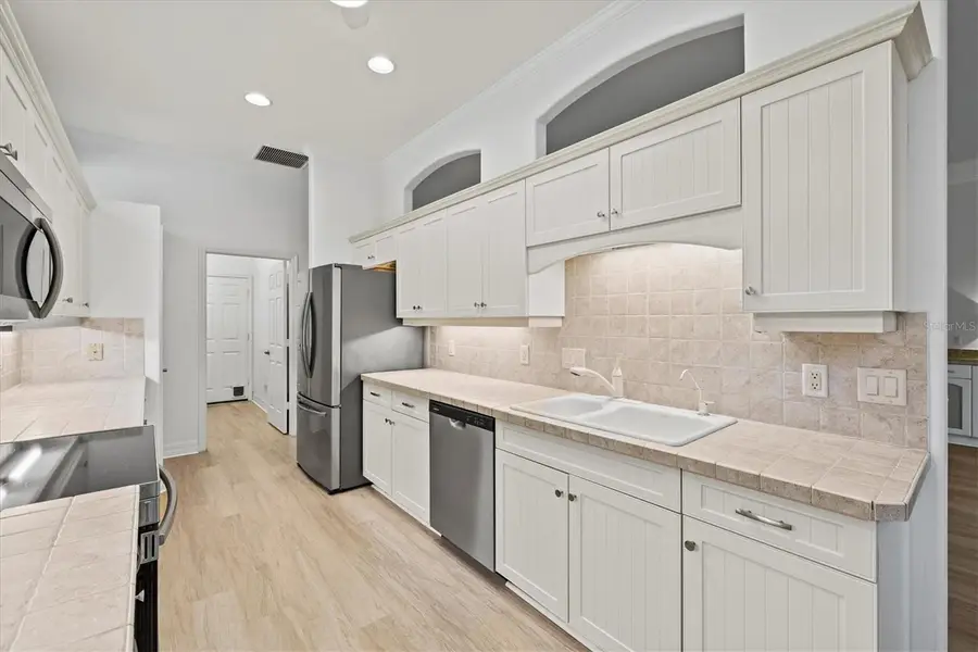 121 Amora Avenue, Venice, FL 34285 - #3