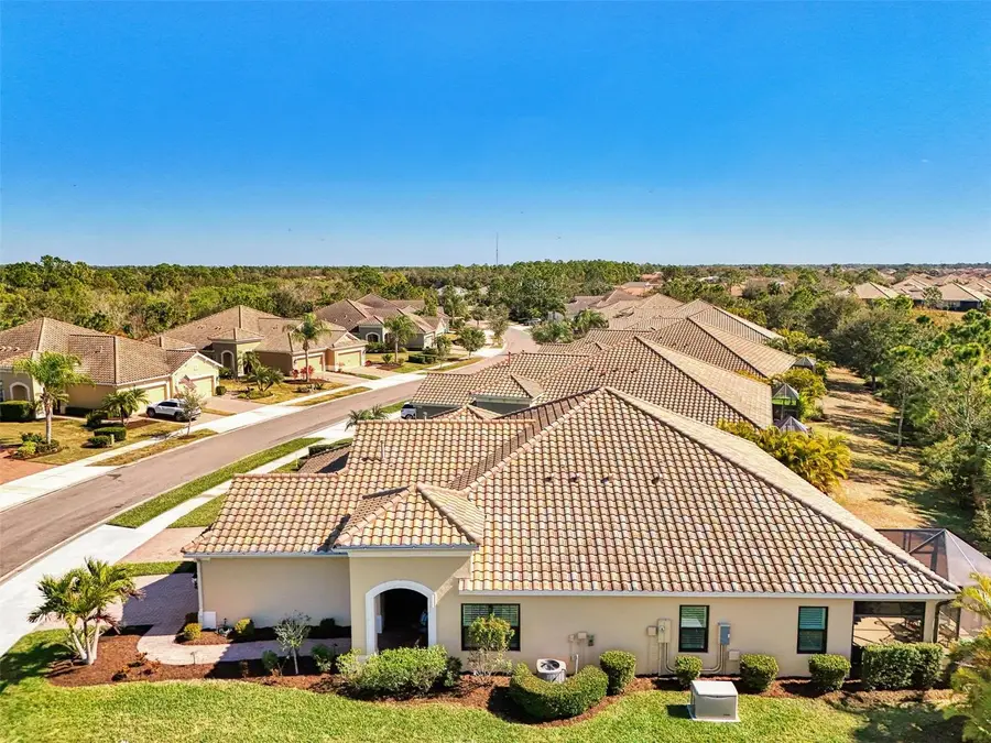 11452 Okaloosa Drive, Venice, FL 34293 - Image #2