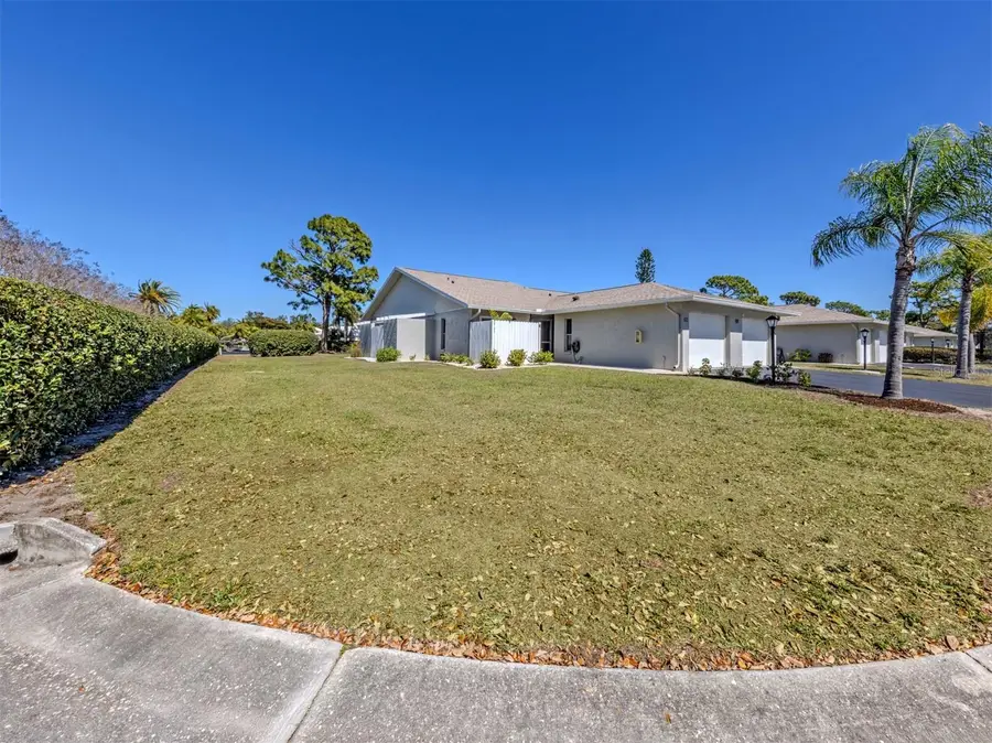 601 Pinebrook Crescent #1, Venice, FL 34285 - #3