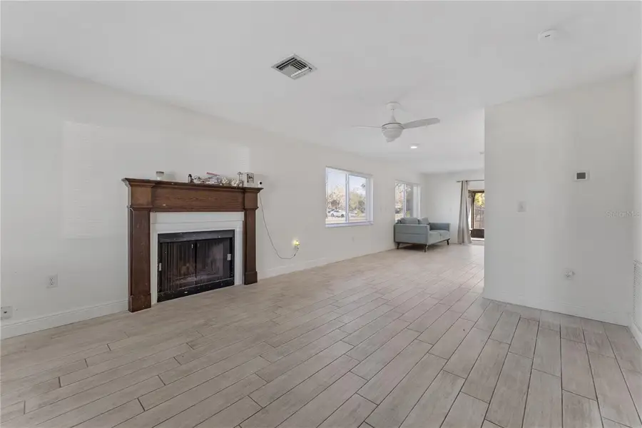 401 Nassau Street S, Venice, FL 34285 - #3