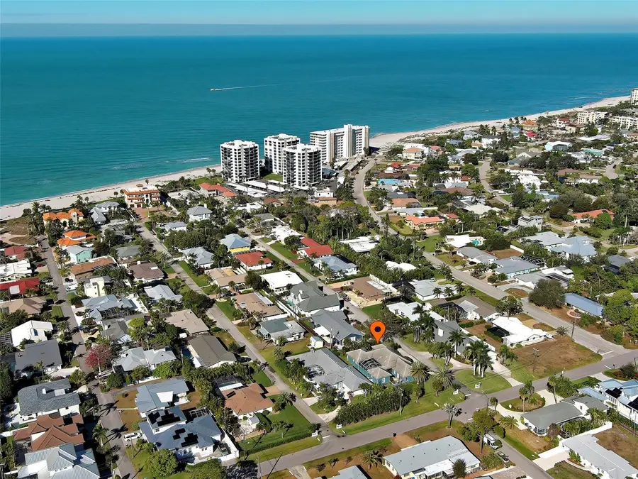 16 Gulf Manor Drive, Venice, FL 34285 - #2