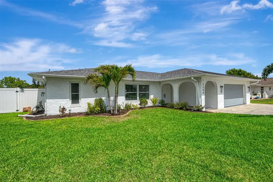 1204 Yawl Way, Venice, FL 34285 - #3