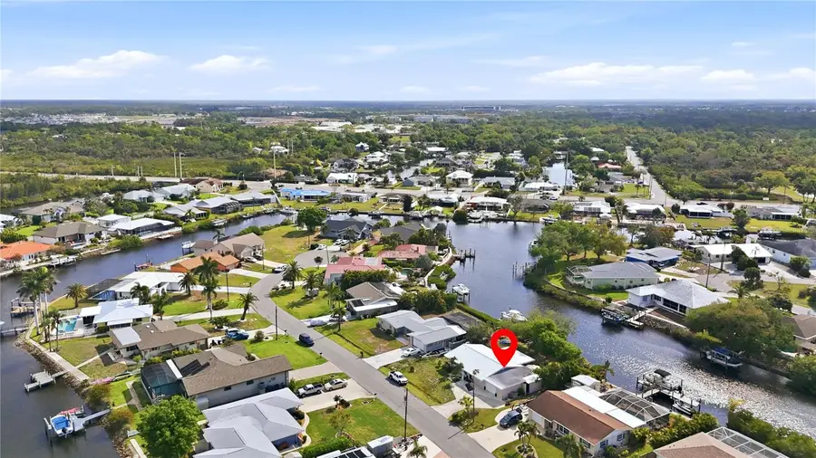 704 Portia Street N, Nokomis, FL 34275 - #2