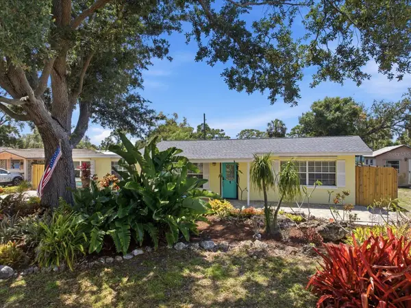 1212 Pineland Avenue, VENICE, FL 34285