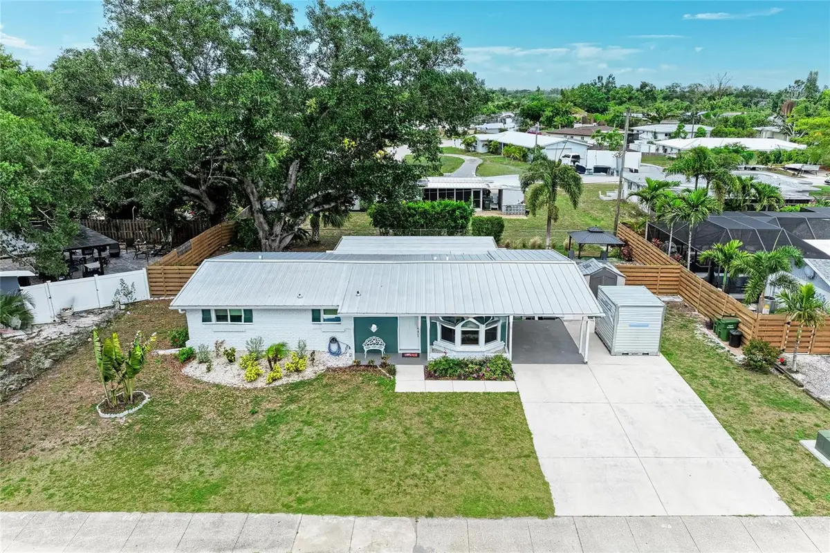 2317 S Tuttle Avenue, Sarasota, FL 34239 - #1