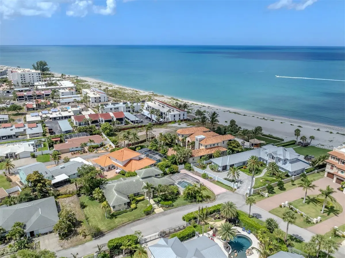 24 Gulf Manor Drive, Venice, FL 34285 - #1