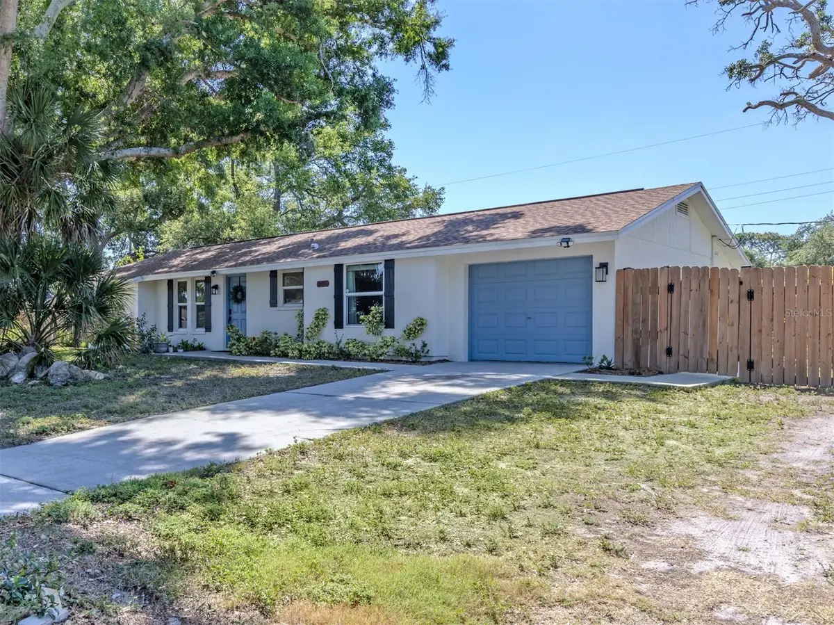 381 Falkland Road, Venice, FL 34293 - #1