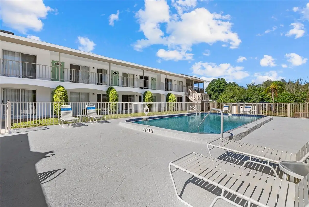 4035 S School Avenue #B3, Sarasota, FL 34231 - #1