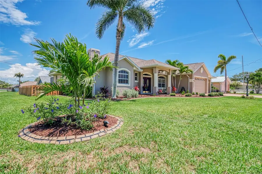 935 Graham Road, Venice, FL 34293 - #2