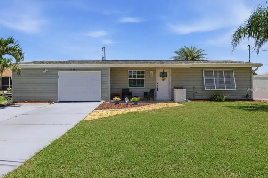 201 E Tarpon Blvd Nw, Port Charlotte, FL 33952 - #2