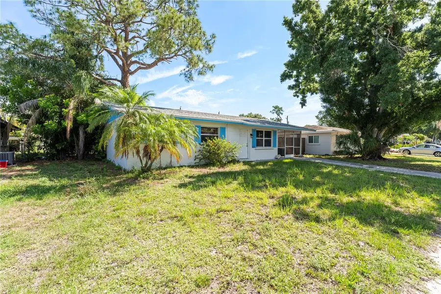 5015 Brookmeade Drive, Sarasota, FL 34232 - #3