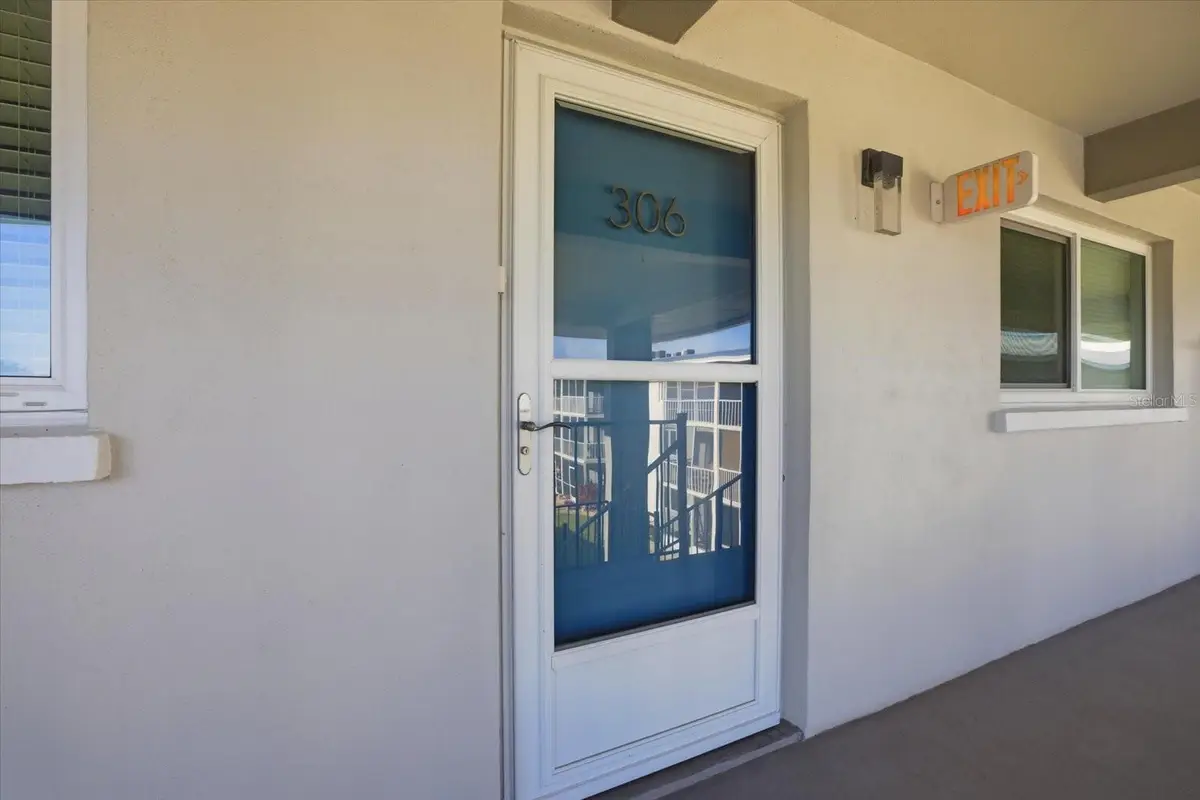 649 Tamiami Trail S #306, Venice, FL 34285 - #1