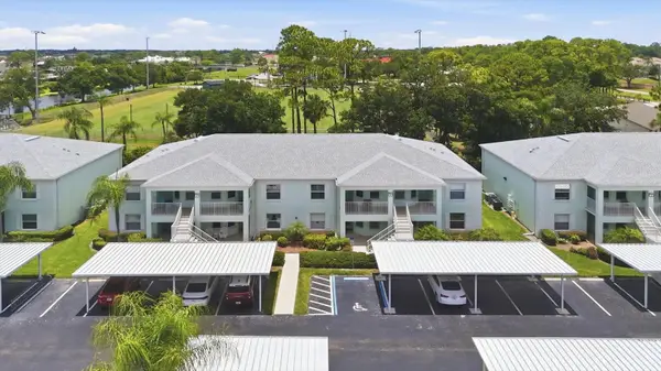 5725 Greenwood Avenue #7203, NORTH PORT, FL 34287