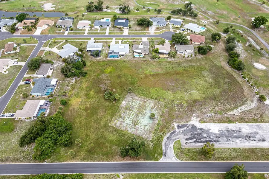 3 Golfview Road, Rotonda West, FL 33947 - #2