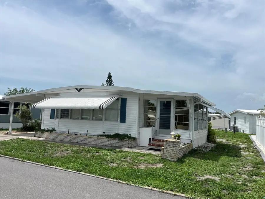 900 Jolanda Circle, Venice, FL 34285 - #3