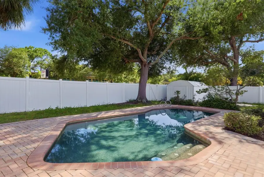 4420 W Bay Court Avenue, Tampa, FL 33611 - #2