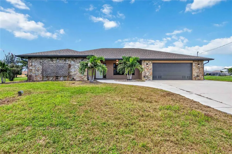 166 Mark Twain Lane, Rotonda West, FL 33947 - #3