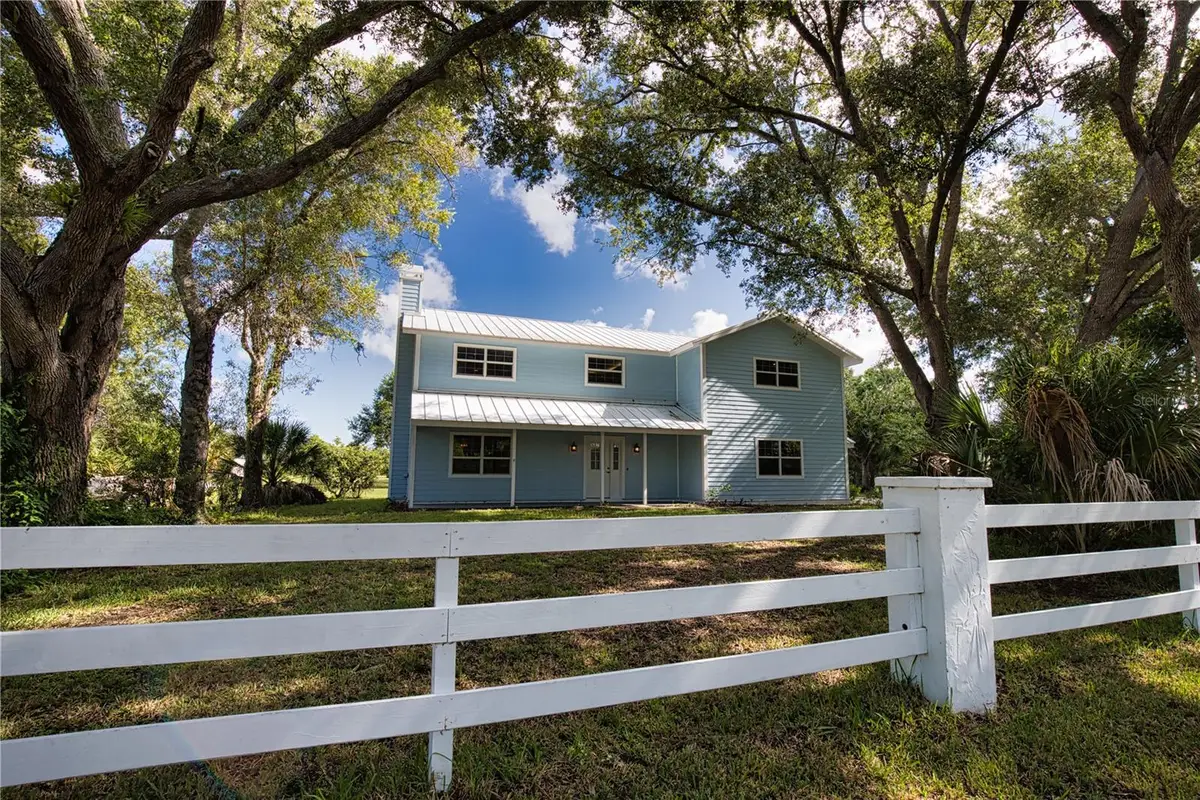 916 Bayshore Drive, Englewood, FL 34223 - #1