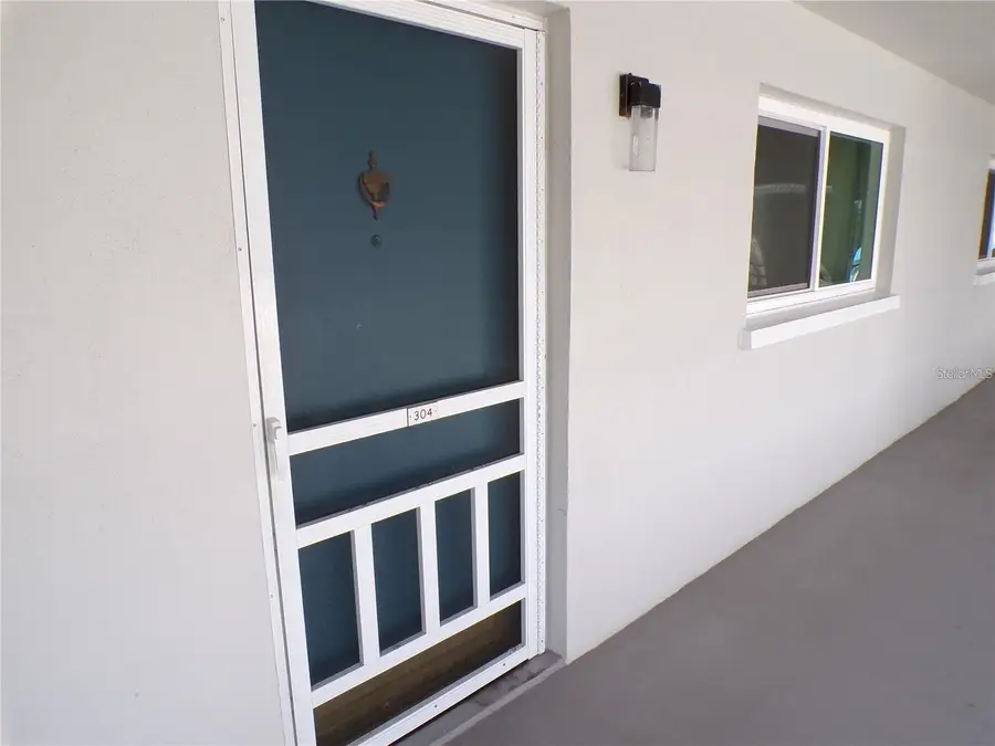 649 S Tamiami Trail S #304, Venice, FL 34285 - #2