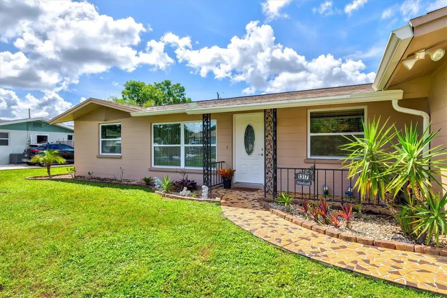 1317 Fir Avenue, Venice, FL 34285 - #2