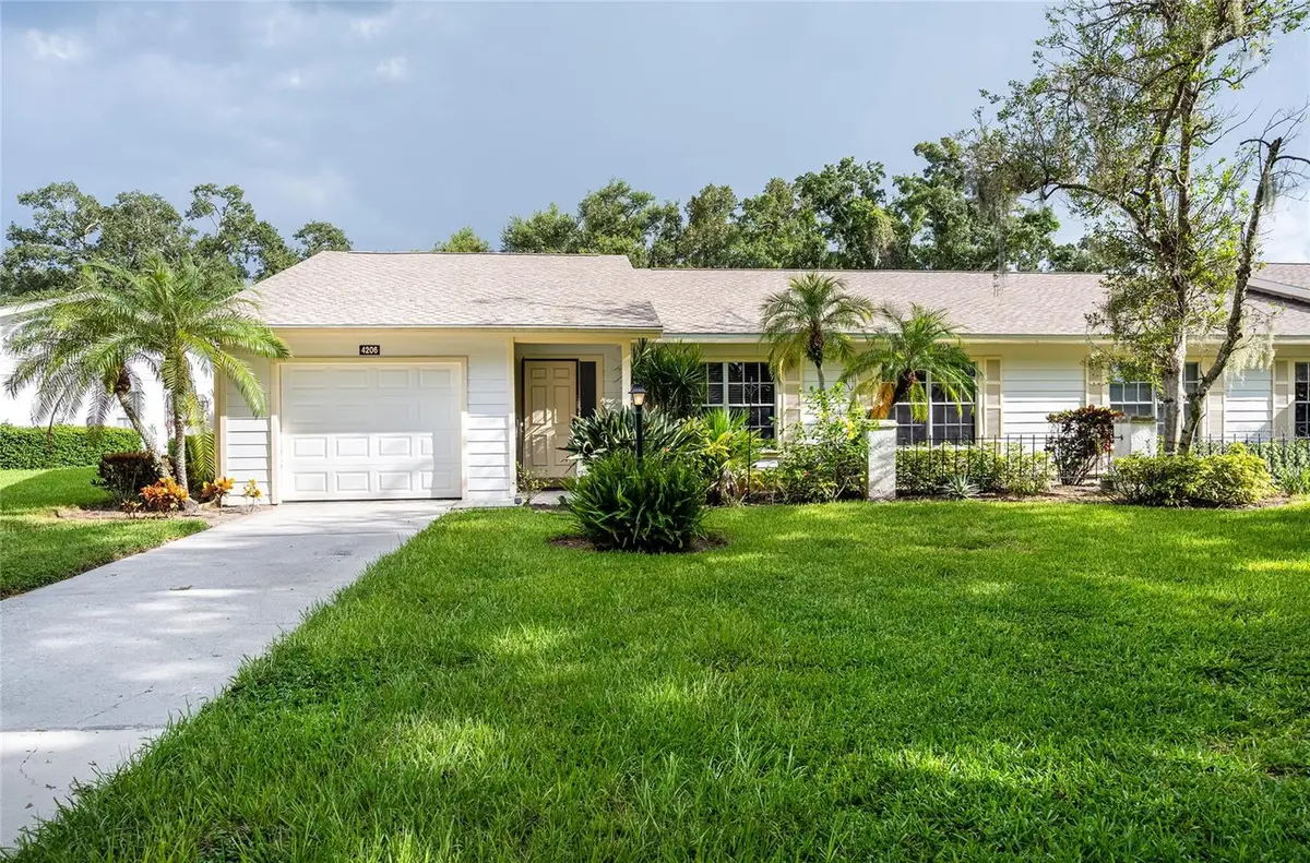 4206 Oakhurst Circle E #3075, Sarasota, FL 34233 - #1