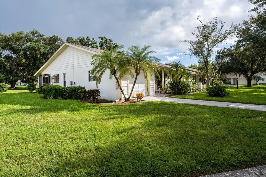 4206 Oakhurst Circle E #3075, Sarasota, FL 34233 - #3