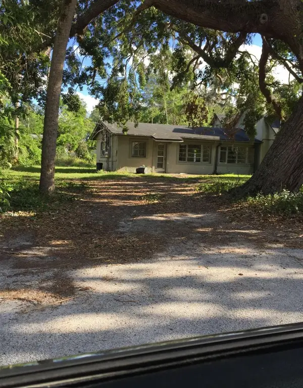 226 Wildwood Avenue, EDGEWATER, FL 32132