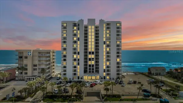 3855 S Atlantic Avenue #PH5, DAYTONA BEACH SHORES, FL 32118