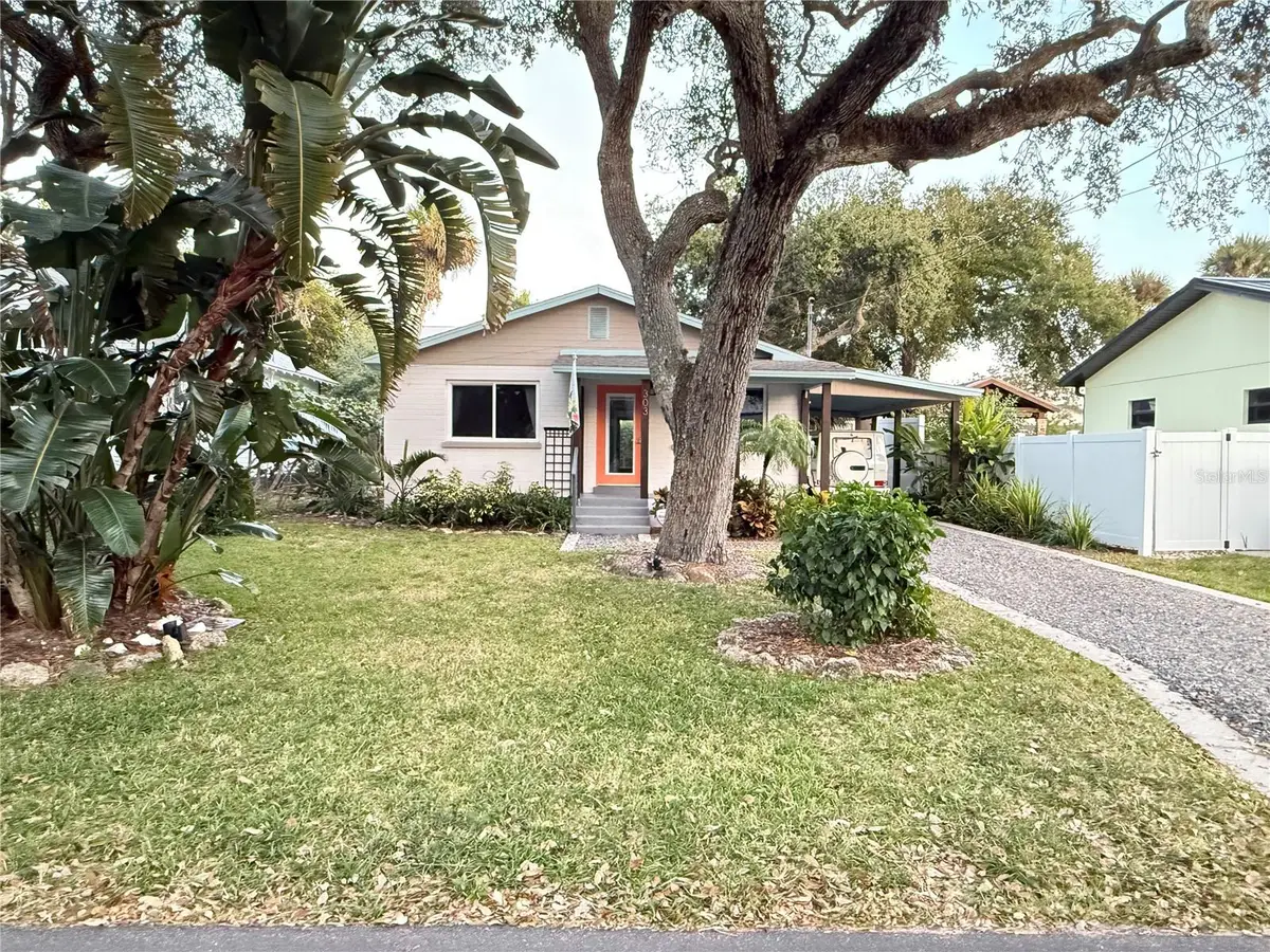 303 S Pine Street, New Smyrna Beach, FL 32169 - Image #1