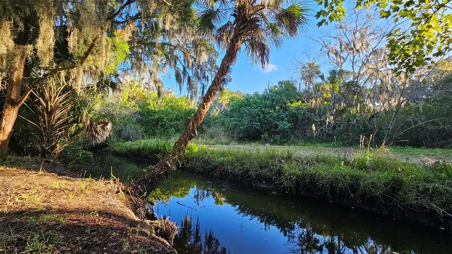 525 Mill Run Drive, New Smyrna Beach, FL 32168 - Image #3