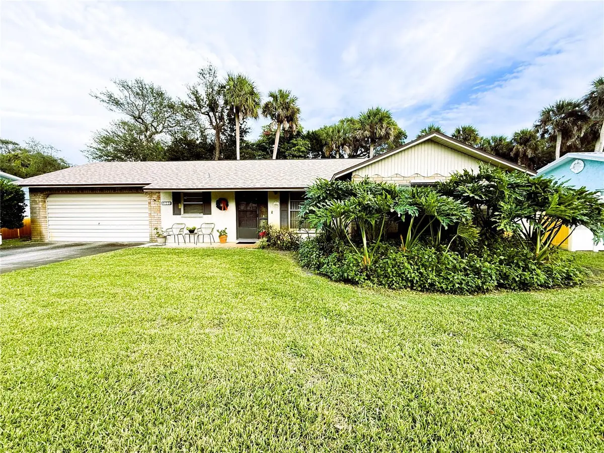 805 S Cooper Street, New Smyrna Beach, FL 32169 - Image #1